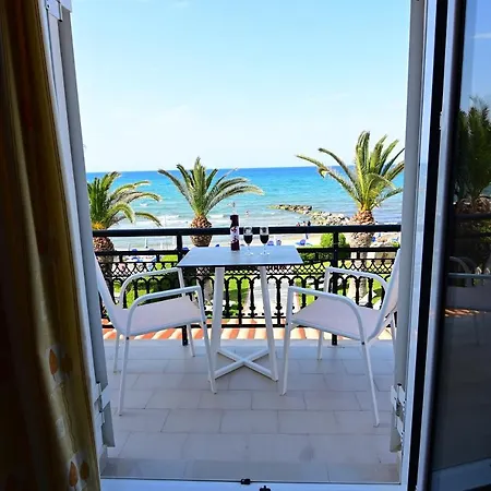 公寓 Nadia's & In Argasi, Sea-view 阿凯松