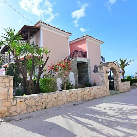 Nadia's & In Argasi, Sea-view 阿凯松