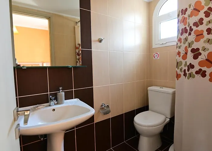 Nadia's & In Argasi, Sea-view * Аргаси