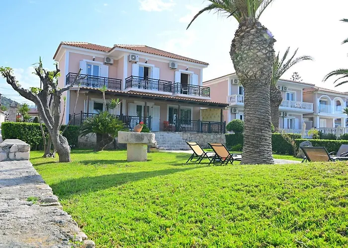 Nadia's & In Argasi, Sea-view Аргаси