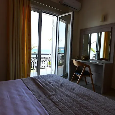 Nadia's & In Argasi, Sea-view *